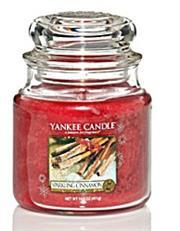 Yankee Candle Sparkling Cinnamon Medium Jar Retail Box No warranty