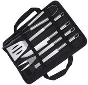 Casey 5 Piece Stainless Steel Braai Utensil Set –Includes 1x 35cm Tong , 1x 35cm Fork and 1x 33cm Knife , 1x 33cm Baster Brush, 1x 35cm Spatula, 1x Easy Carry Zipped Carry Case , Stainless Steel Handles. Retail Box No Warranty
