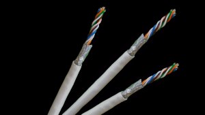 Acconet CAT6 Indoor Ethernet Cable 305m White CCA STP Pull Box | CAT6-305-STP